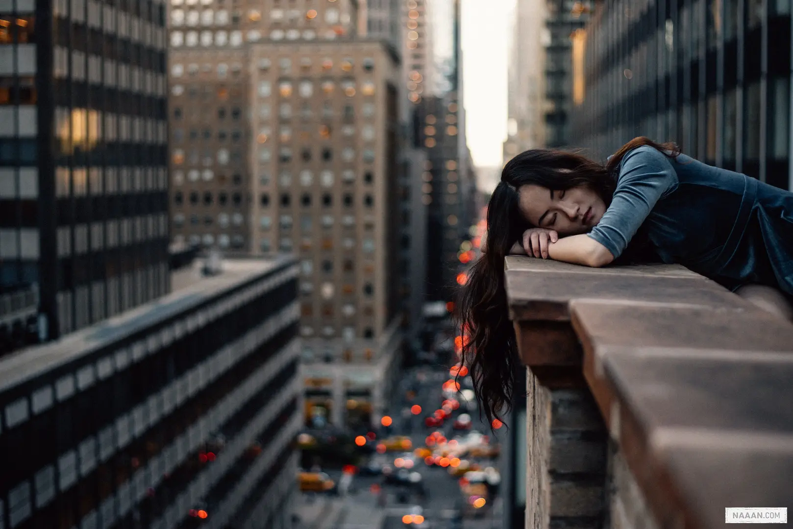 photo-1478719050108-41b67a7bc956